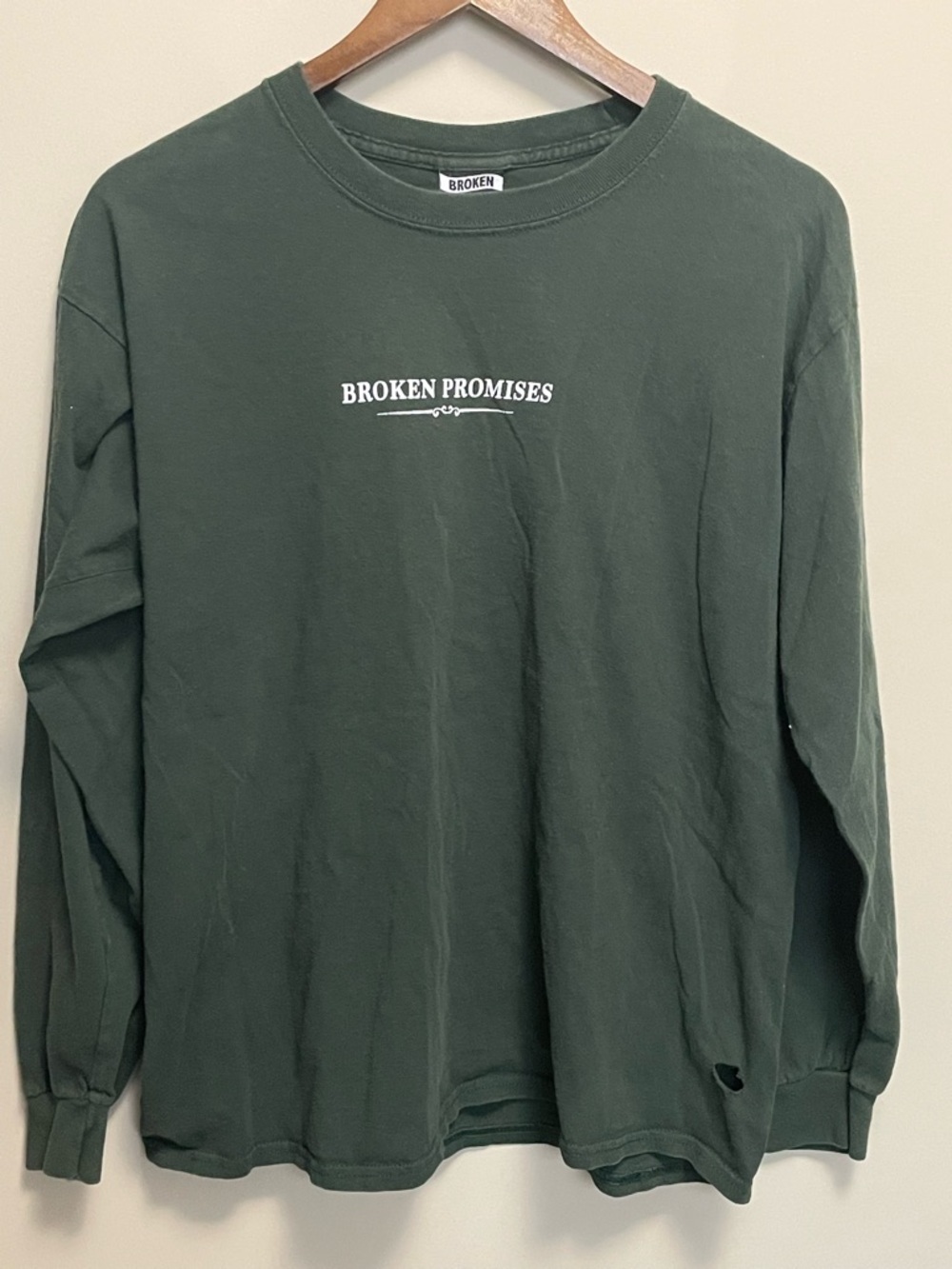 Broken Promises Forest Green Long Sleeve T-Shirt Size Large